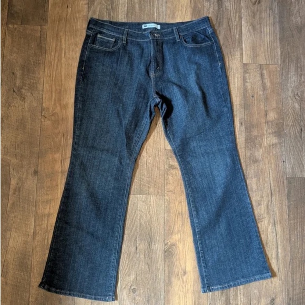 Levi's Classic Blue Denim Jeans